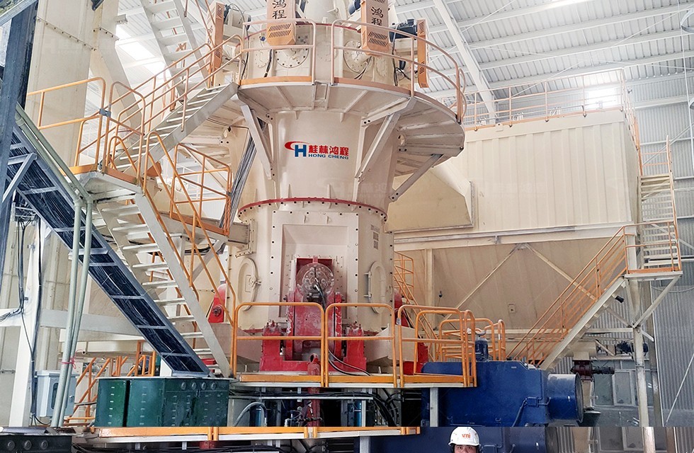 東南亞HLMX1800大型超細(xì)立磨碳酸鈣生產(chǎn)線