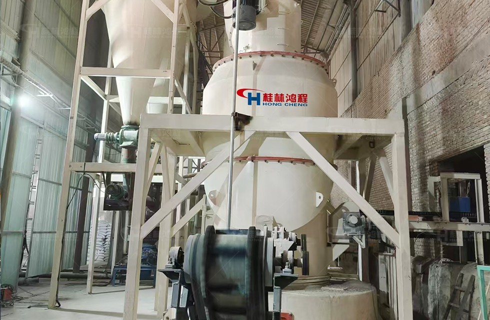 HCQ1850擺式磨膨潤土高效生產(chǎn)線